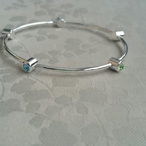 Bangle with five colored crystals